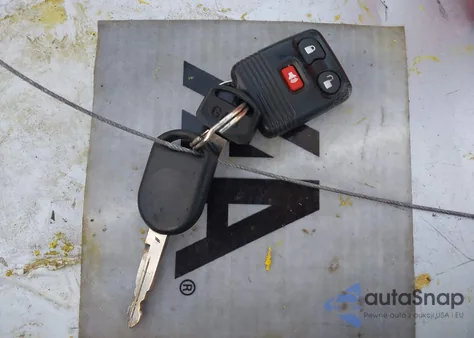 2006 Ford Escape Xlt из США, поврежденный, VIN 1FMYU93Z76KA54877